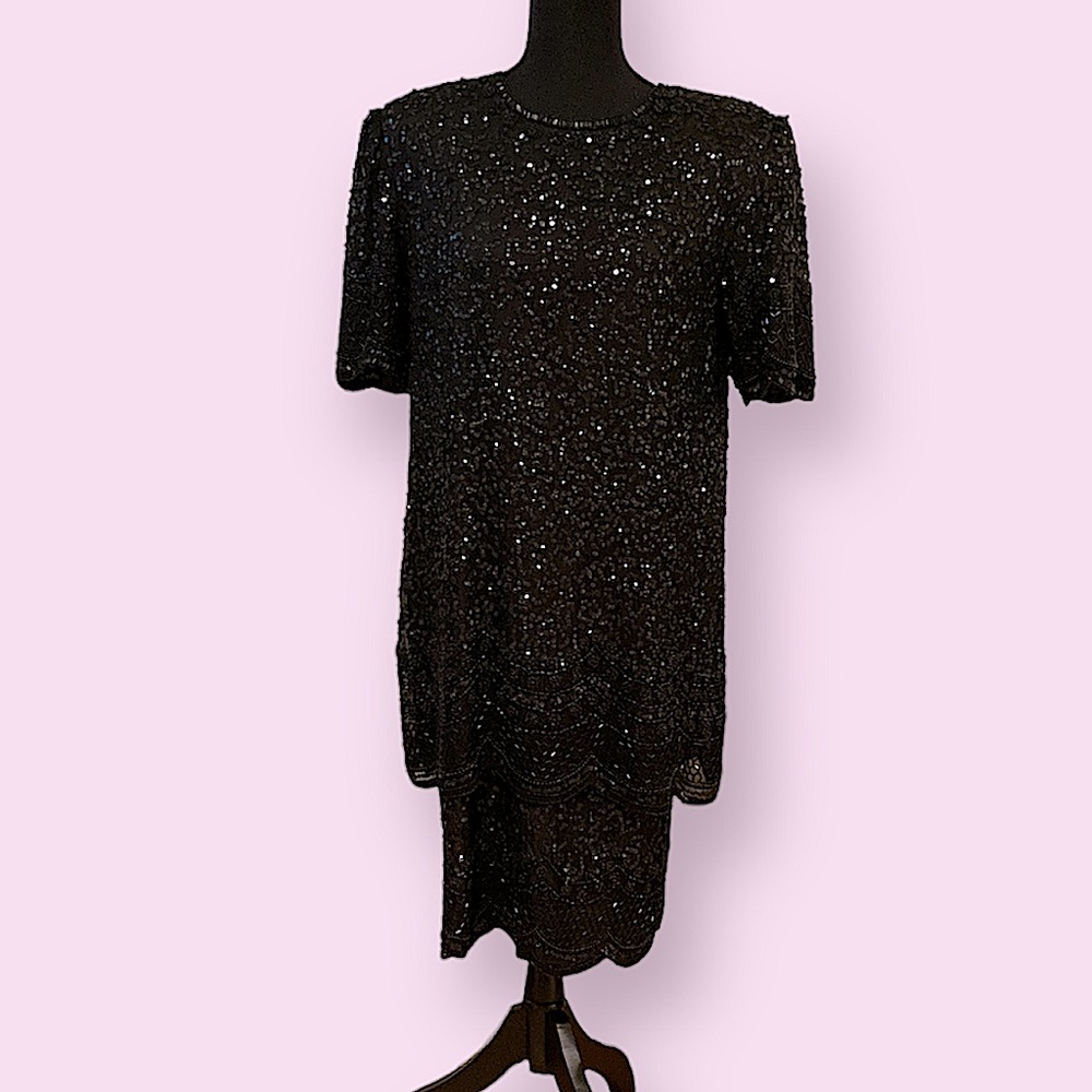 💞Vintage • Intricate Sequins & Beading on 100% Silk • Formal Dress • Size: L 💕